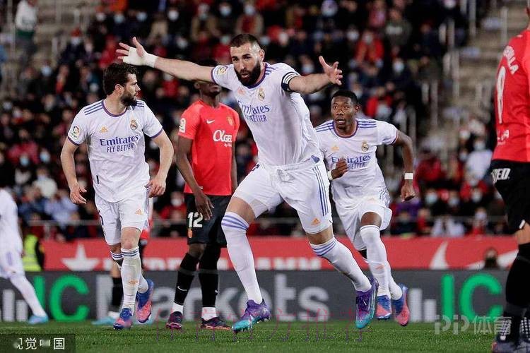 记者:本泽马告诉医疗组想参加国家德比 届时会出场